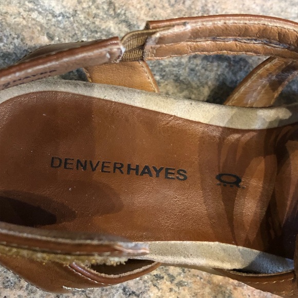 ☀️ Denver Hayes Tan Strappy Flat Sandals Size 7 - Picture 7 of 9